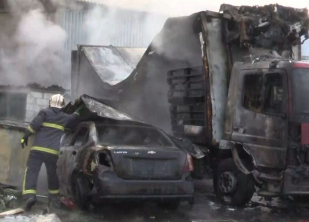 Θεσσαλονίκη: Εμπρησμοί οχημάτων σε πάρκινγκ κοντά στο λιμάνι