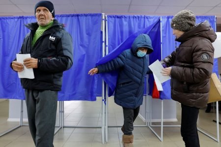 Εκλογές Ρωσία: Βομβαρδίστηκε εκλογικό τμήμα στην Χερσώνα