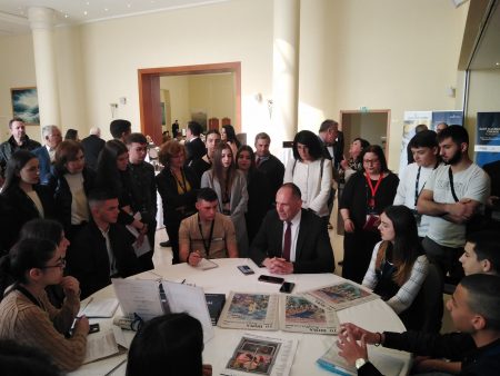 Οι μαθητές “δημοσιογράφοι” της “Μαθητικής Εφημερίδας ΤΟ ΒΗΜΑ” στο CityHub Event της Αλεξανδρούπολης