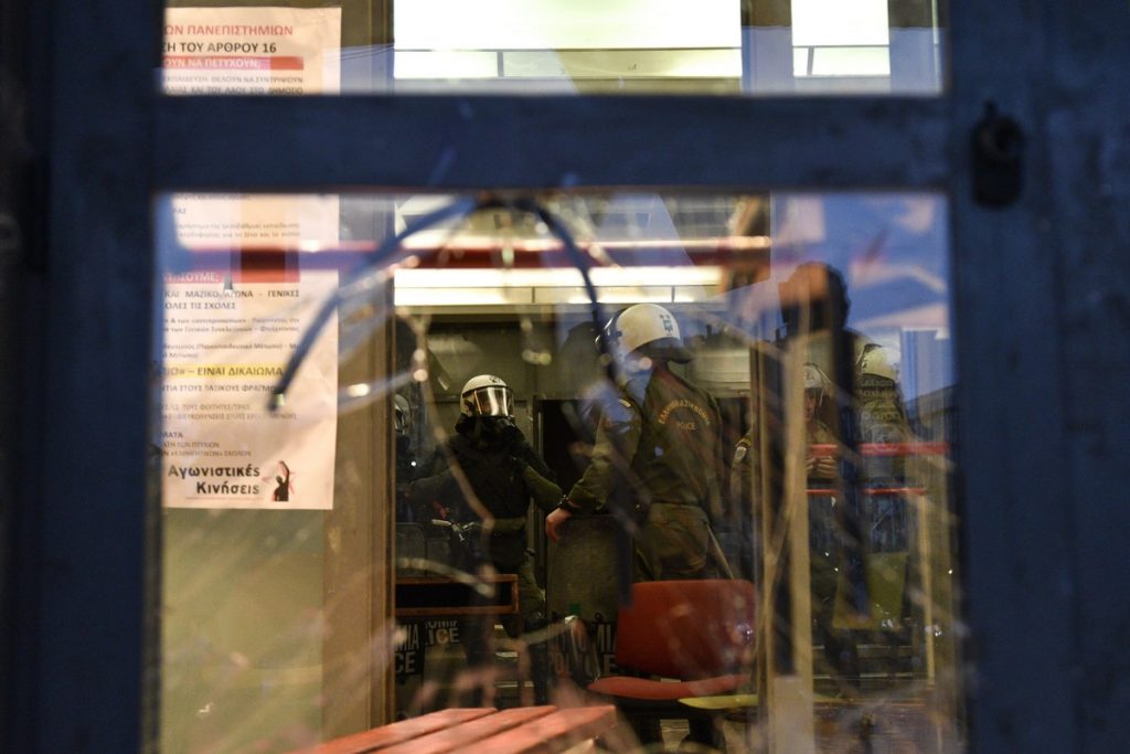 Πρύτανης ΑΠΘ: «Δεν έγινε παραβίαση στην πόρτα του αντιδραστήρα»