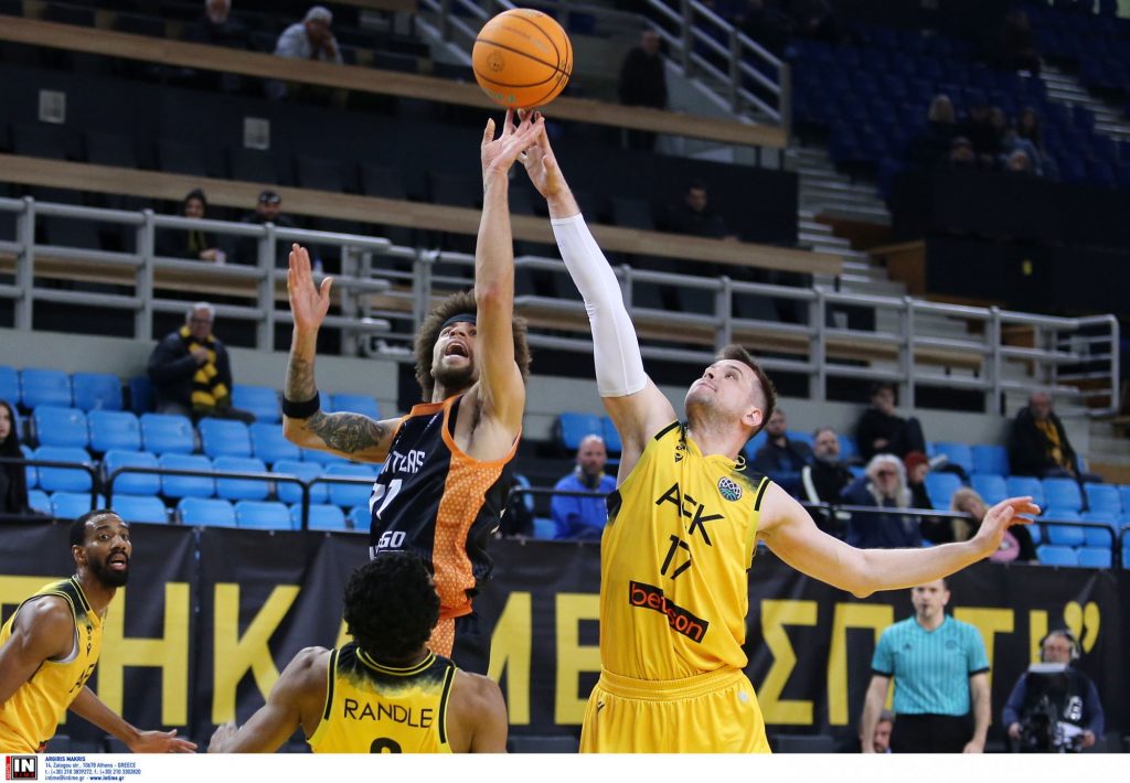 ΑΕΚ – Προμηθέας 67-79: Στα προημιτελικά του BCL ο Προμηθέας