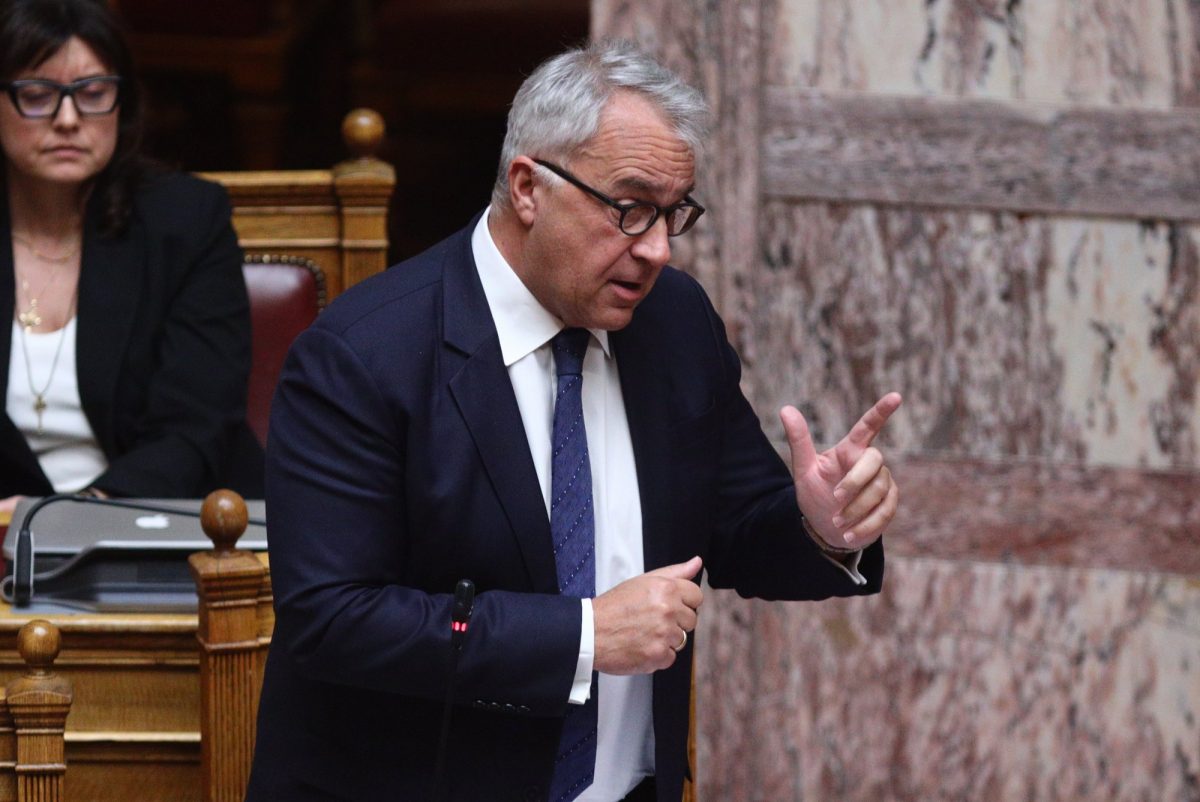 Υπουργοί δύο ταχυτήτων