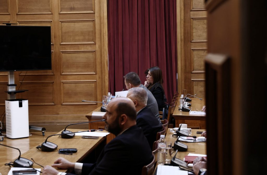 Ο κύκλος των χαμένων… εξεταστικών της Μεταπολίτευσης