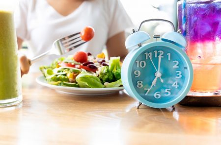 Διαλειμματική νηστεία: Οι κίνδυνοι των 8 ωρών διατροφής -Αποκαλυπική έρευνα