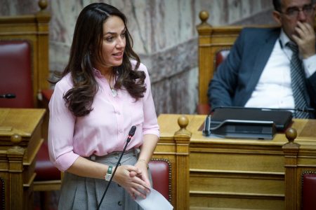 Μιχαηλίδου: Νόμιμη η τροπολογία για την επιμέλεια, δεν θα έκανα άμεσα χρήση