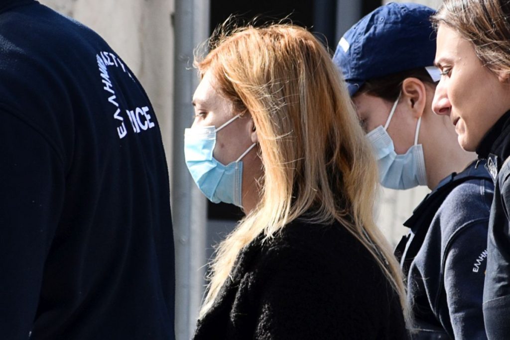 Daily Mail για Πισπιρίγκου: Σαν στοργική μητέρα πριν τη μοιραία δόση στη Τζωρτζίνα