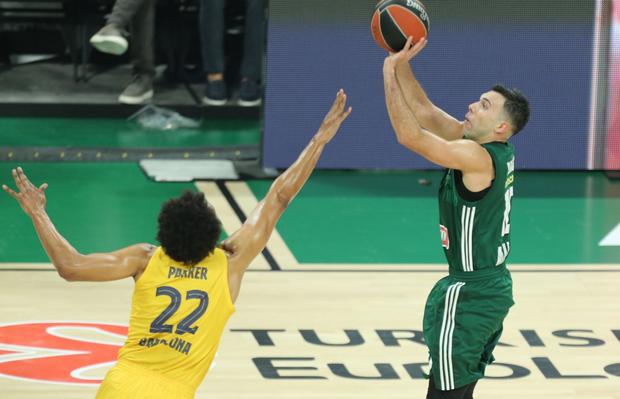 Παναθηναϊκός – Μπαρτσελόνα 89-81: Φουλ για δεύτερη θέση με ηγέτη Σλούκα