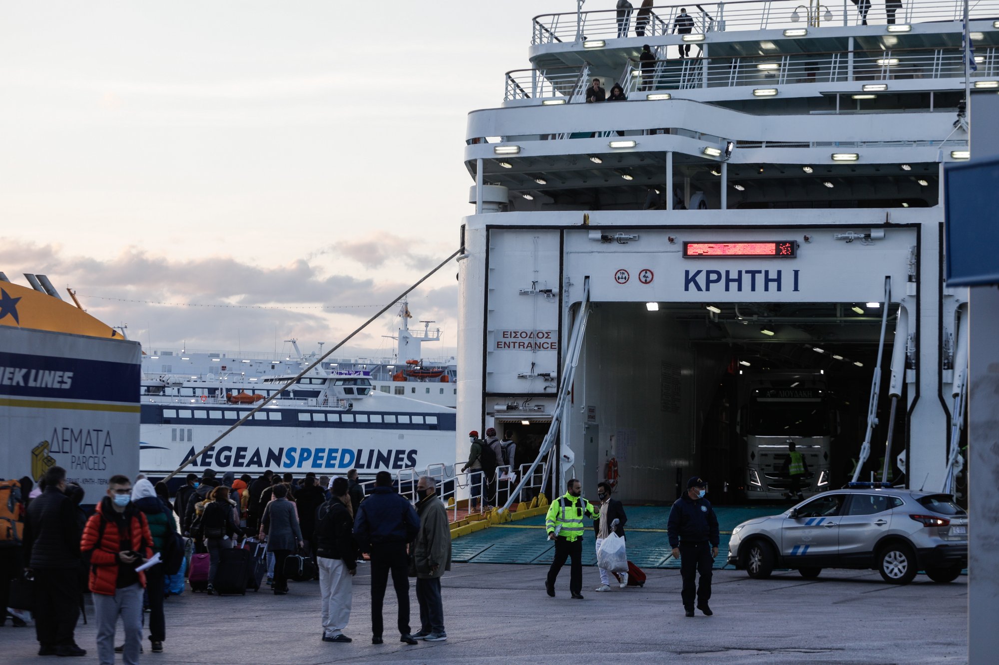 25η Μαρτίου: Συνεχίζεται η έξοδος των εκδρομέων για το τριήμερο