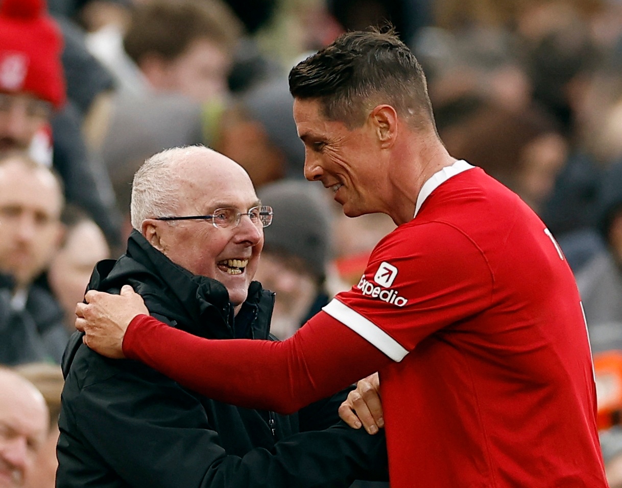 Ο Σβεν Γκόραν Έρικσον κάθισε στον πάγκο της Λίβερπουλ – Σείστηκε το Άνφιλντ