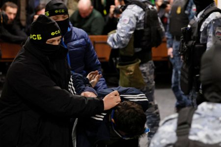 Μόσχα: Προφυλακιστέοι οι τέσσερις ύποπτοι για το μακελειό – Φωτογραφίες