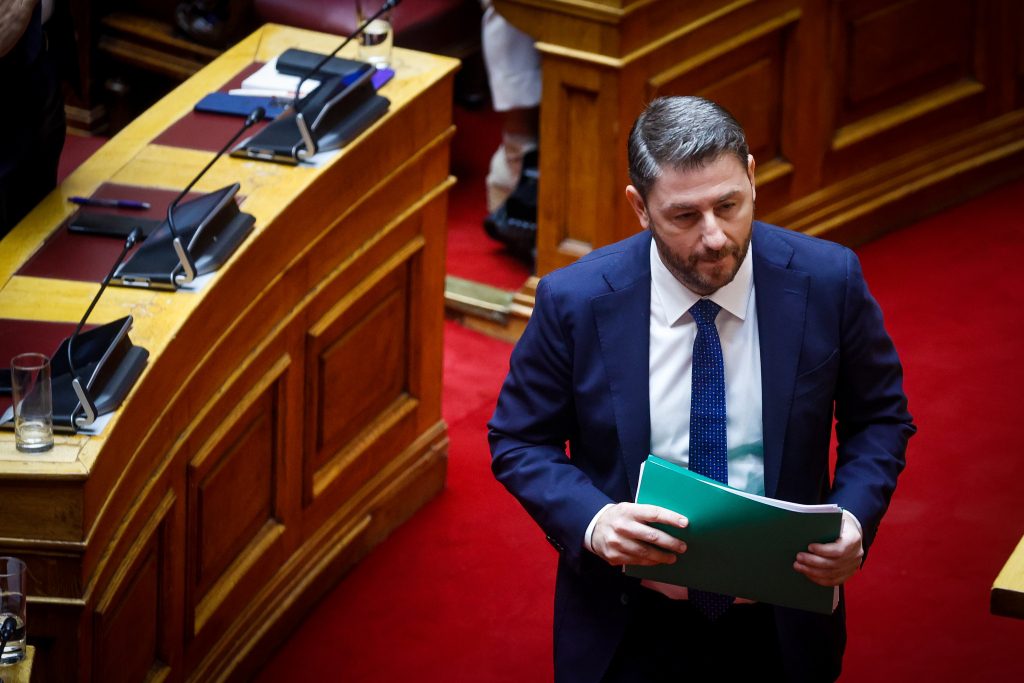 Βουλή: Κατατίθεται κοινή πρόταση δυσπιστίας – «Πολύ καλή επικοινωνία» ΣΥΡΙΖΑ-ΠαΣοΚ Βουλή: Κατατίθεται κοινή πρόταση δυσπιστίας – «Πολύ καλή επικοινωνία» ΣΥΡΙΖΑ-ΠαΣοΚ