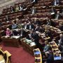 Πρόταση δυσπιστίας: Ένταση και λογομαχίες στη Βουλή – Τι είπαν Καραμανλής – Φλωρίδης