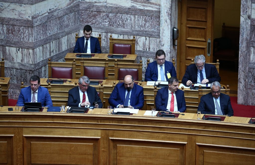 «Μέτωπα» και «γραμμές άμυνας»