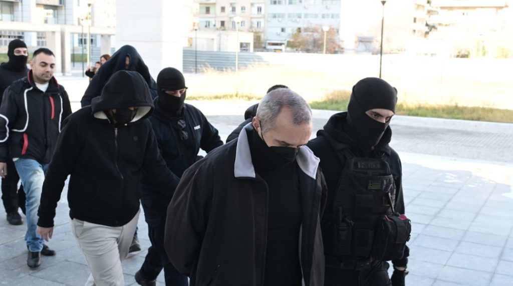 Κολωνός: Ισόβια για τον Μίχο – Αποφυλακίζεται η μητέρα της 12χρονης