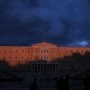 Γιατί ασθενεί η Δημοκρατίας μας; Τι πιστεύουν οι Ελληνες