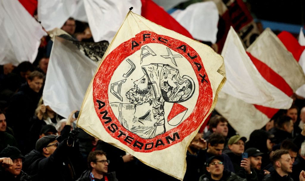 Ο Άγιαξ ζει τη χρονιά του χάους – Ο νέος CEO αγόραζε κρυφά μετοχές