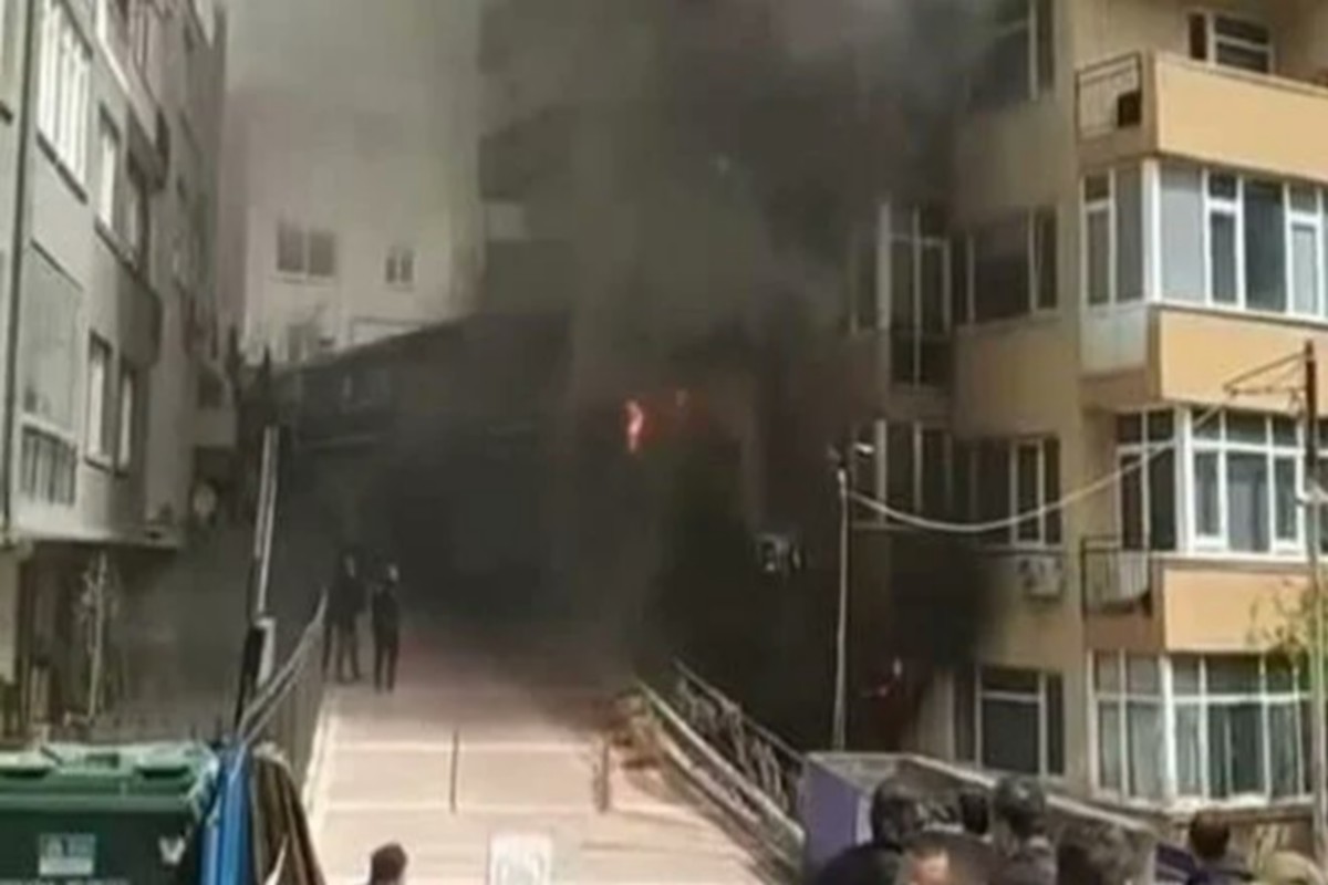 Κωνσταντινούπολη: Δώδεκα νεκροί από πυρκαγιά σε κτίριο – Εννιά οι τραυματίες