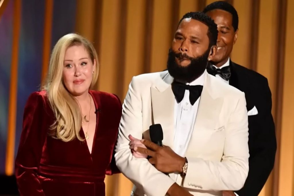 Σε άσχημη κατάσταση η Κριστίνα Άπλγκεϊτ: Τα πόδια μου με εγκατέλειψαν