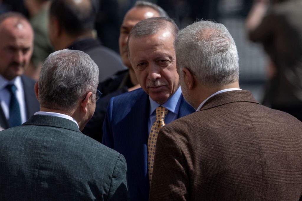 Ρετζέπ Ταγίπ Ερντογάν: Ο Σουλτάνος σε σταυροδρόμι