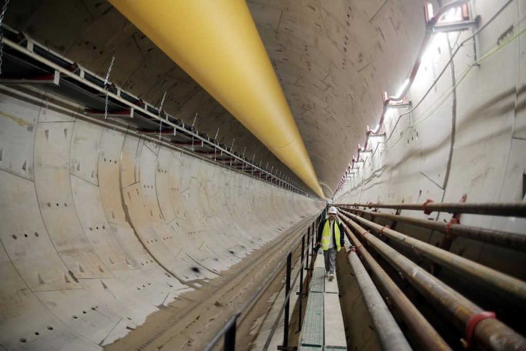 Έπιασε το πρώτο χιλιόμετρο ο μετροπόντικας της γραμμής 4