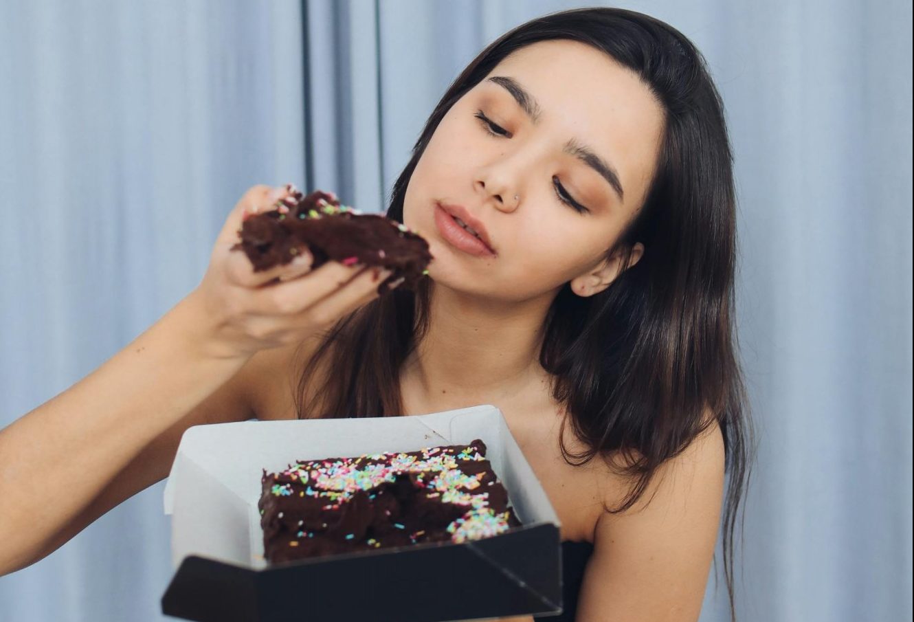 Διατροφή – Σοκολάτα: Πώς θα χάσετε κιλά χωρίς να την αποχωριστείτε