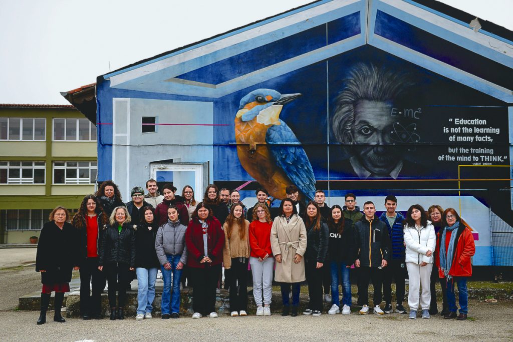 Ποτισμένοαπό όνειρακαι ιστορία