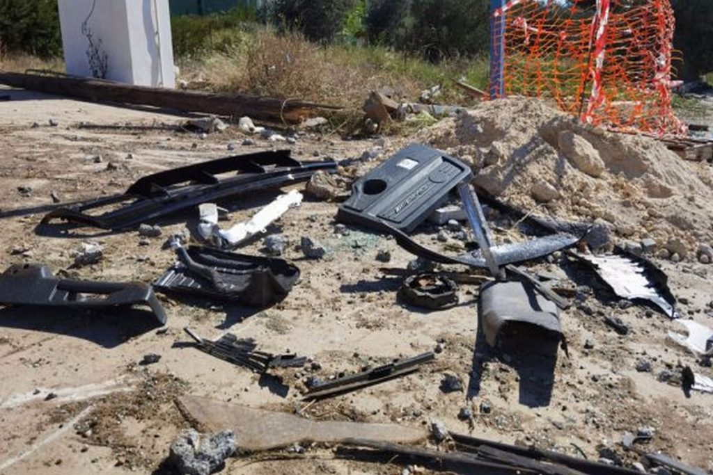 Μαρκόπουλο: Χαροπαλεύει η 22χρονη μετά το δυστύχημα – Δεν φόραγαν ζώνες