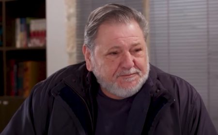 Η Γη της Ελιάς: Ο Λυκούργος αντιλαμβάνεται ότι κάτι κακό έχει συμβεί στον Φίλιππο