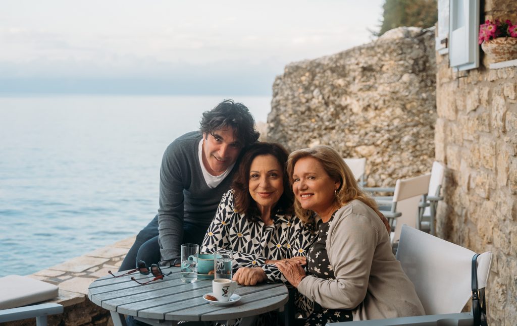 Τηλεόραση: Τι θα δούμε την επόμενη σεζόν. Σειρές, αλλαγές και ανακατατάξεις