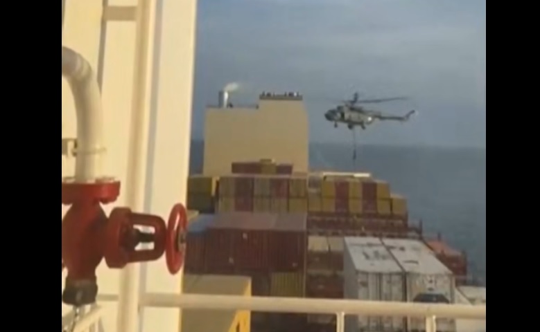Βίντεο: Ρεσάλτο των Φρουρών της Επανάστασης σε πλοίο ισραηλινής εταιρείας