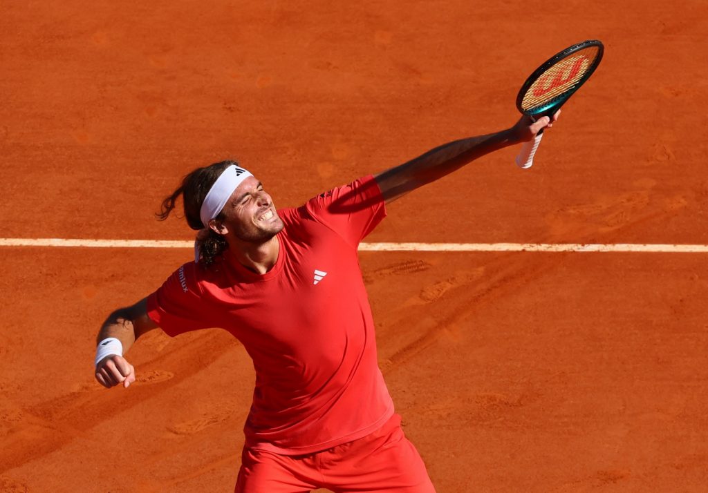 Τσιτσιπάς: Προκρίθηκε στα ημιτελικά του Barcelona Open