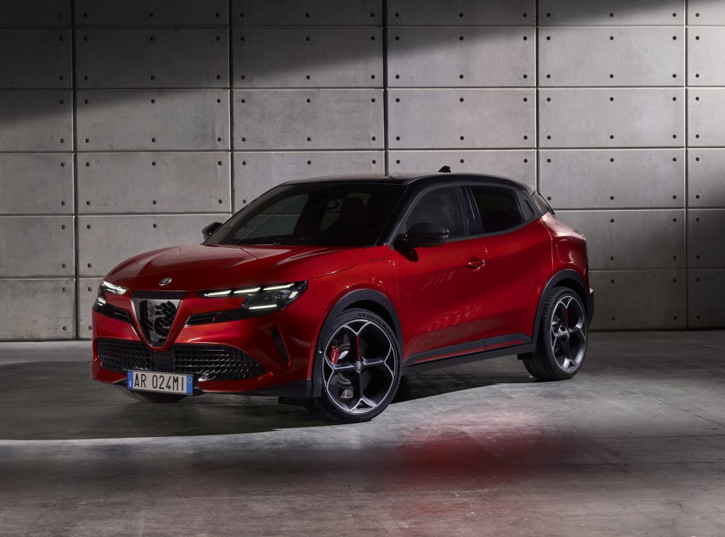 Η Alfa Romeo Junior βαφτίστηκε ξανά κι έρχεται στην Ελλάδα