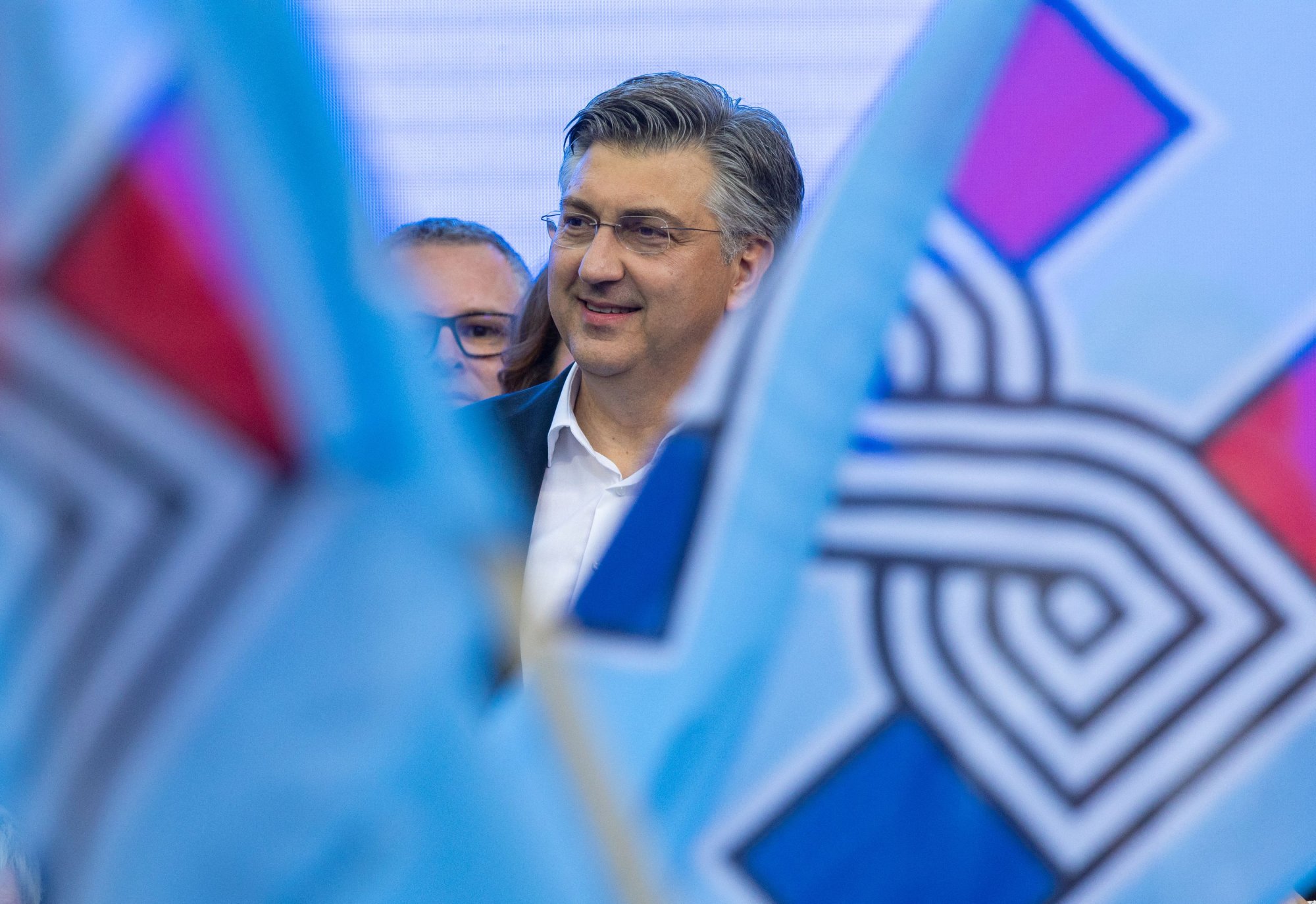 Εκλογές στην Κροατία: Το μεγάλο φαβορί και το «αγκάθι» της Δικαιοσύνης Εκλογές στην Κροατία: Το μεγάλο φαβορί και το «αγκάθι» της Δικαιοσύνης