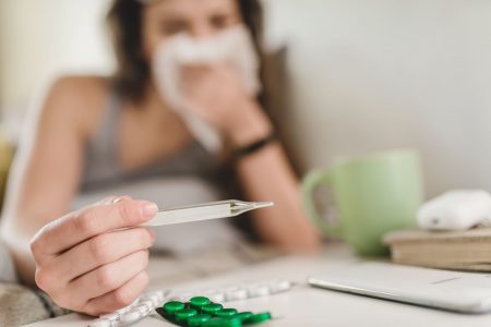 «Αχρηστα» τα αντιβιοτικά στις περισσότερες λοιμώξεις του αναπνευστικού