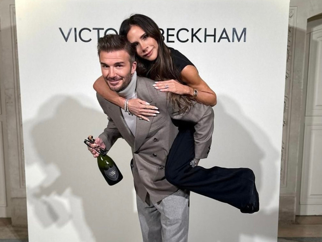 H Victoria Beckham έγινε 50 και ο David Beckham της ευχήθηκε με ένα μήνυμα που θα ζήλευε κάθε γυναίκα