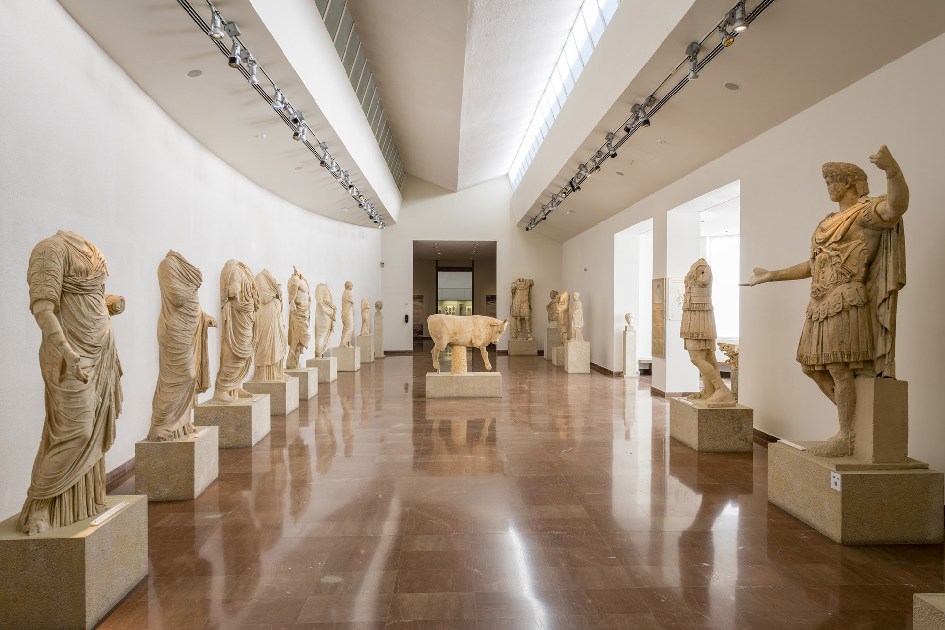 Αρχαιολογικό Μουσείο Ολυμπίας: «Αντηχήσεις» από 8 Έλληνες εικαστικούς