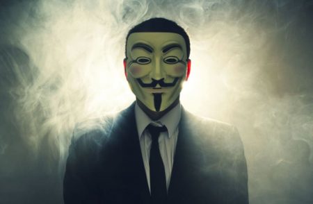 Anonymous: Ισχυρίζονται πως «χτύπησαν» τον ισραηλινό στρατό