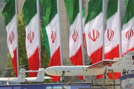 Ιράν: Ενεργοποιήθηκε η αντιαεροπορική άμυνα – Δεν υπήρξαν ζημιές μεγάλη κλίμακας