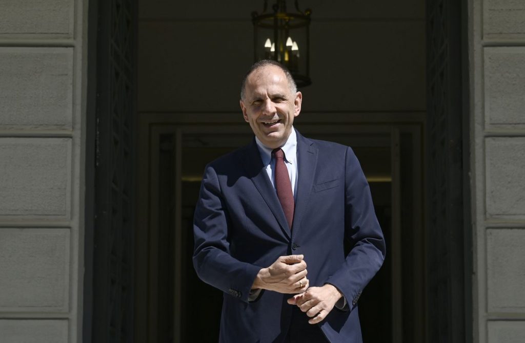 ΥΠΕΞ: Η ηγεσία της Βόρειας Μακεδονίας παραβιάζει τη Συμφωνία των Πρεσπών