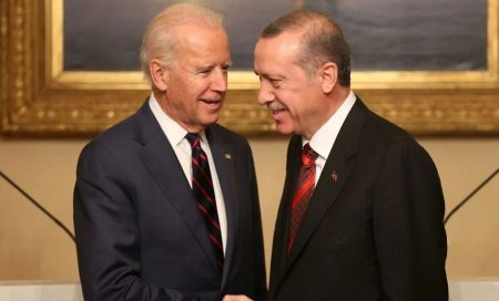 ΗΠΑ: Τι λένε τούρκοι αναλυτές για την αναβολή της επίσκεψης Ερντογάν στον Λευκό Οίκο