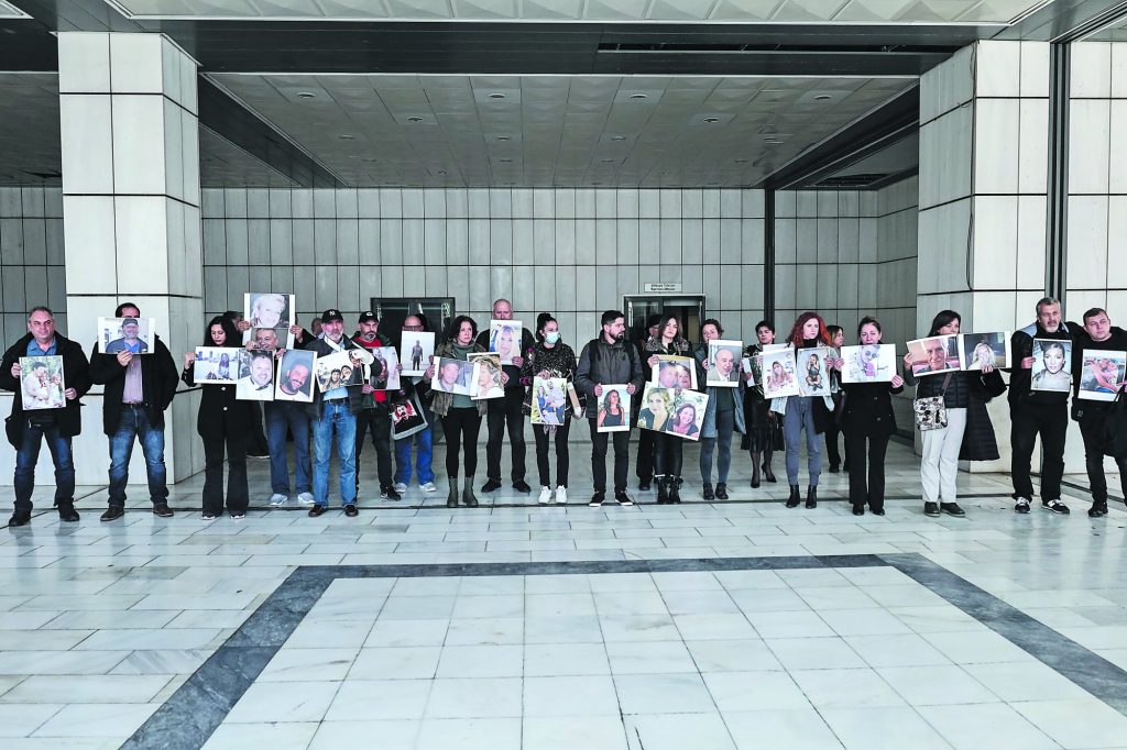 Άραγε πόσο αξίζουν 104 αθώες ψυχές;