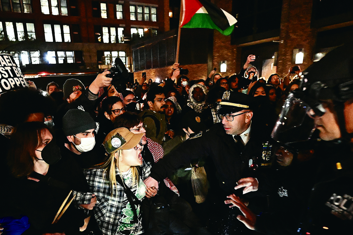 Η αλήθεια πίσω από τη μιντιακή πίεση