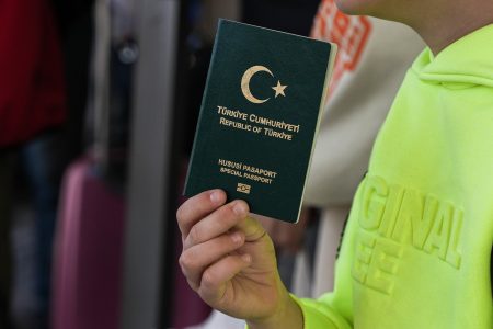 Σε πέντε ακόμη νησιά η βίζα express για Τούρκους τουρίστες