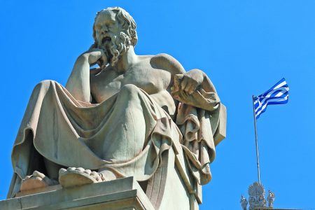 ΟΟΣΑ: Ανθεκτική η ελληνική οικονομία με ανάπτυξη 2% για το 2024