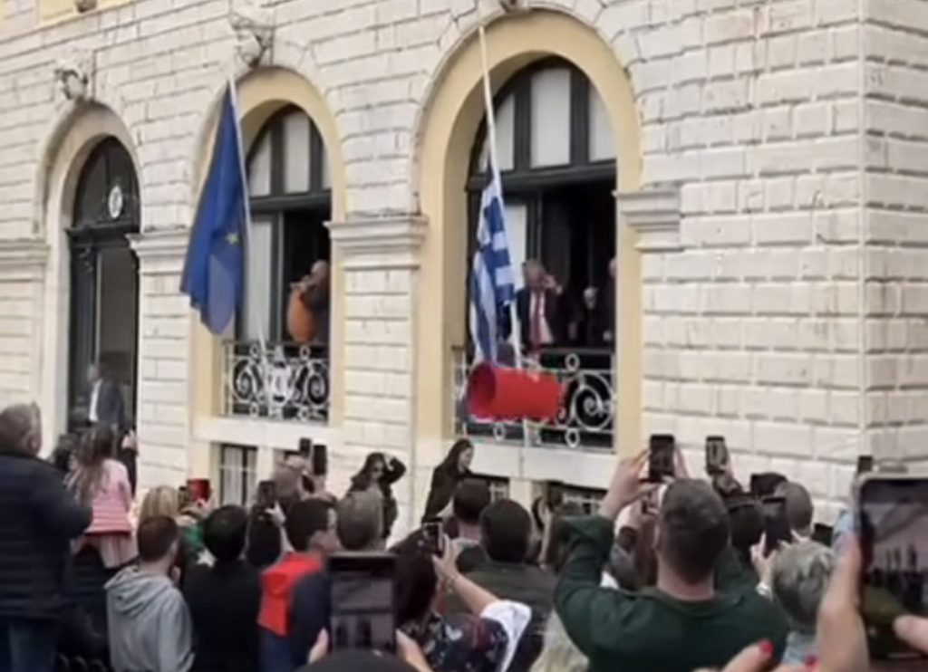 Κέρκυρα: Πεζή δέχθηκε μπότη στο κεφάλι