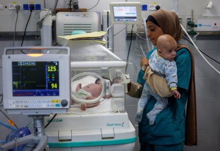 Γάζα: Σταμάτησε να δέχεται ασθενείς το μεγαλύτερο μαιευτήριο στη Ράφα