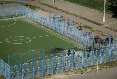 Χάρκοβο: Ρωσική αεροπορική επιδρομή σε σχολικό γήπεδο- Τραυματίστηκαν 4 παιδιά