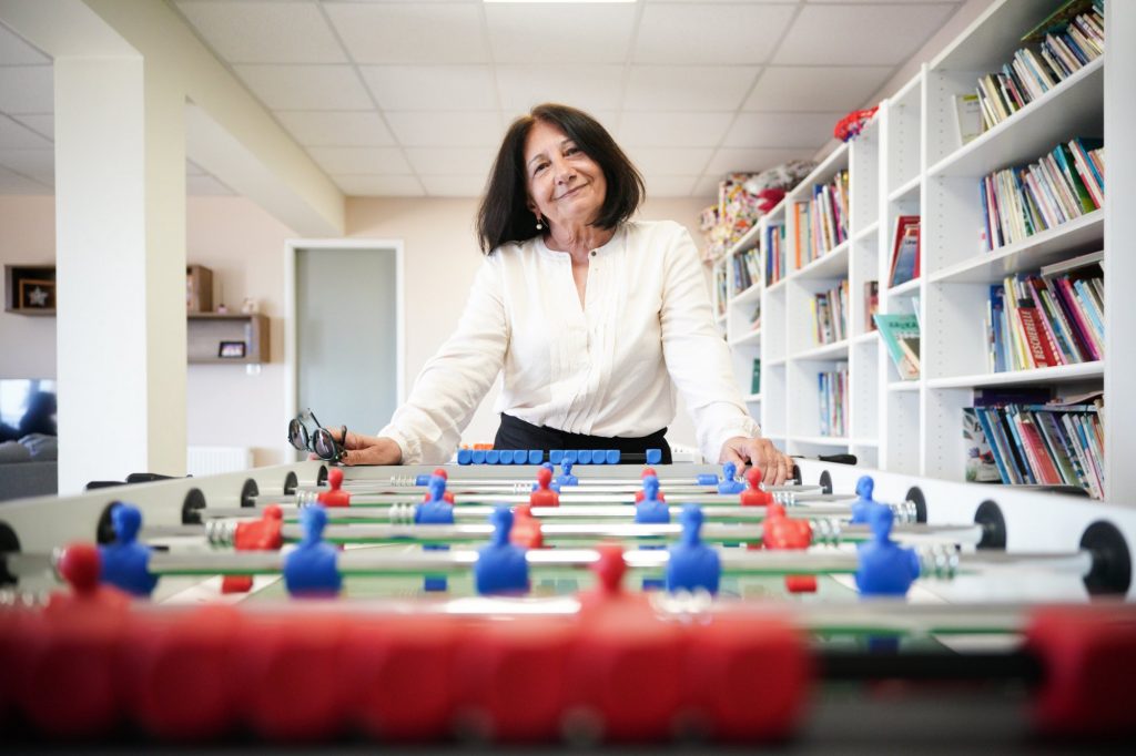 Γιορτή της Μητέρας: Στα Παιδικά Χωριά SOS ξέρουν να κάνουν τις πιο θεραπευτικές αγκαλιές