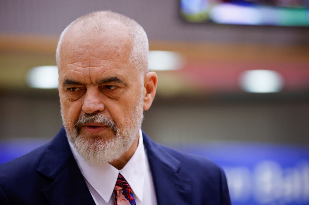 Πώς παρακολουθεί η Αθήνα τις κινήσεις του Εντι Ράμα