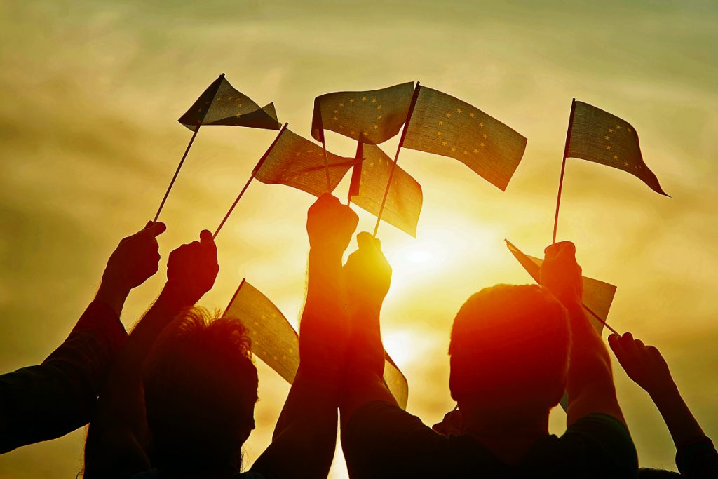 Ευρωεκλογές 2024: Η ακροδεξιά και ο ρόλος της στην ΕΕ – Οι κρίσιμες συμμαχίες